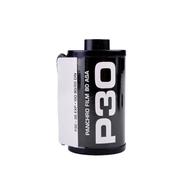 Ferrania P30 fekete-fehér kisfilm