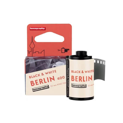 Lomography Berlin kino 400/135 fekete-fehér film