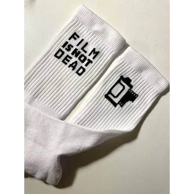 Film is not dead - sport zokni