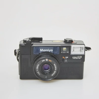 MAMIYA-135-AF-hasznalt-fenykepezogep