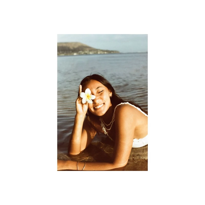 2024-04-15__us__maddie-hayes__lindsay-sunada__lomochrome-color-1992-135-film__017