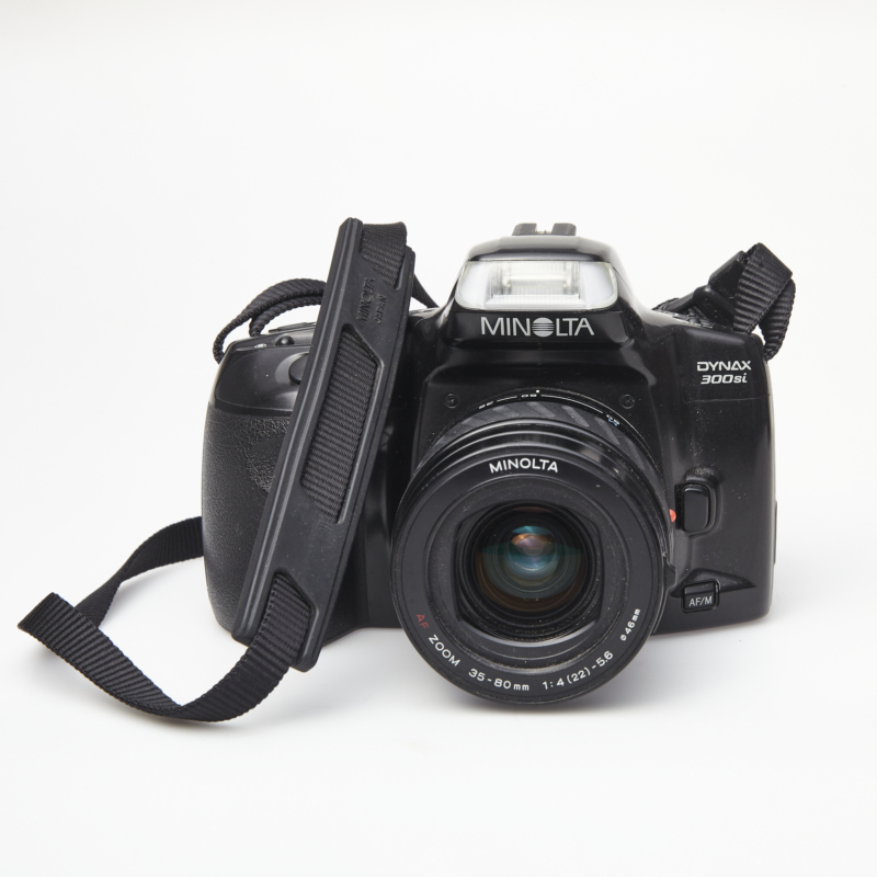 Minolta Dynax 300si + 35-80mm használt fényképezőgép