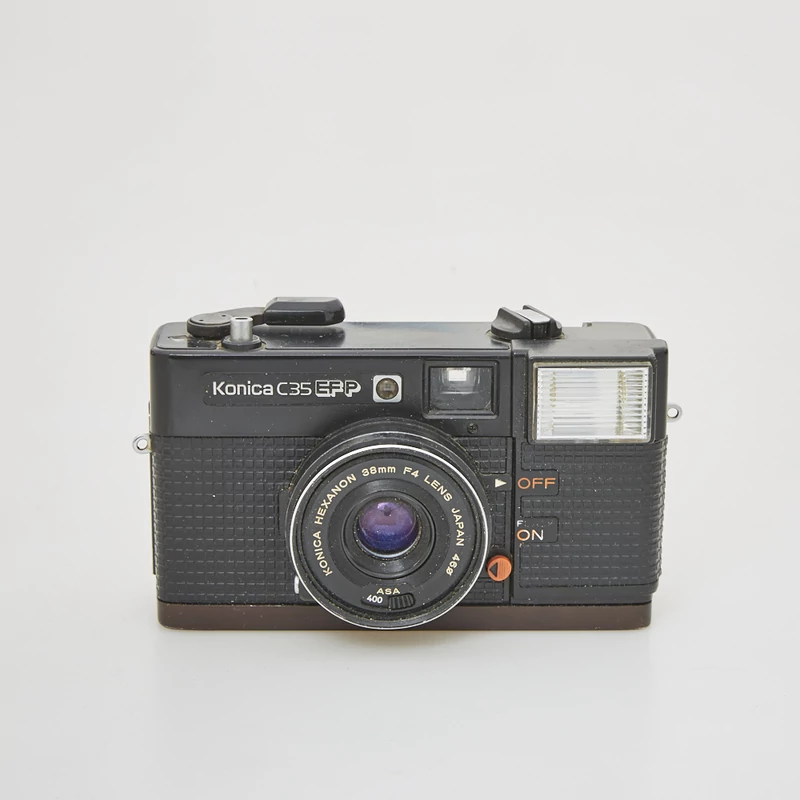 KONICA-C35-EFP-hasznalt-fenykepezogep