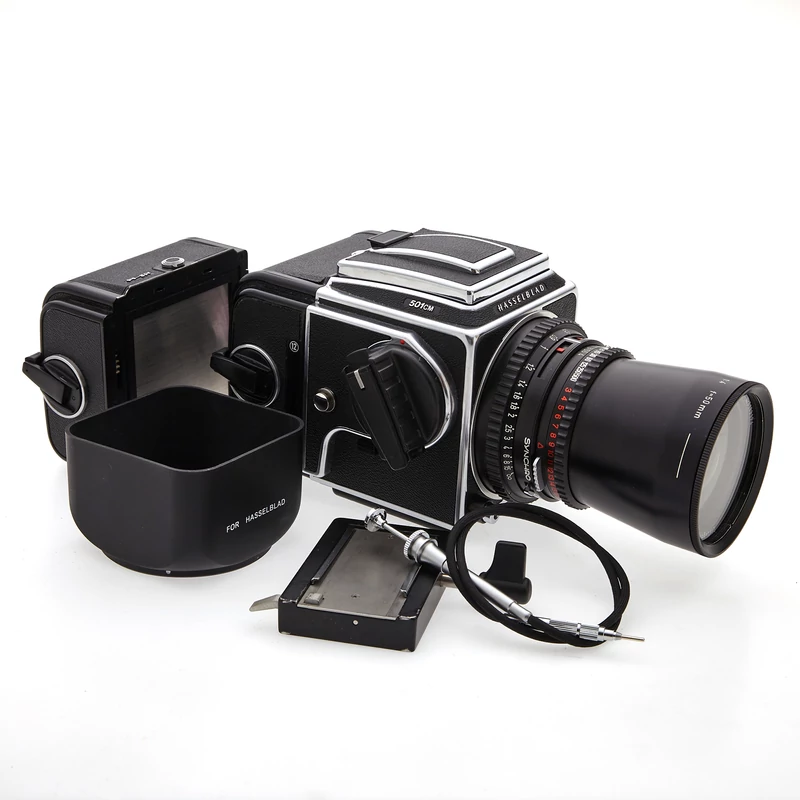 hasselblad-501cm-hasznalt-fenykepezogep-szett