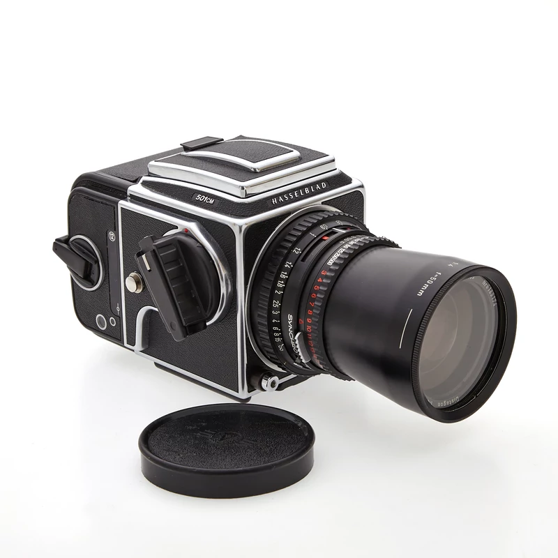 hasselblad-501cm-hasznalt-fenykepezogep-szett