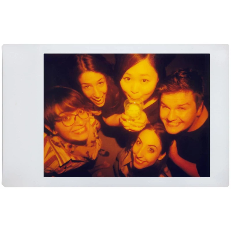 LomoInstant White lenses mintafotó